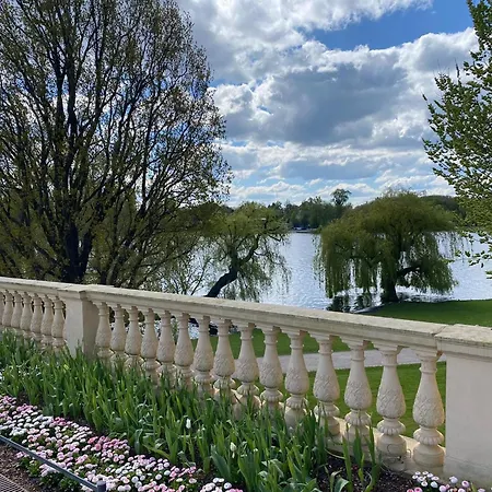 Park Am Schweriner See, Schwerin, Cleaning Included Apartment Schwerin (Mecklenburg-Vorpommern)